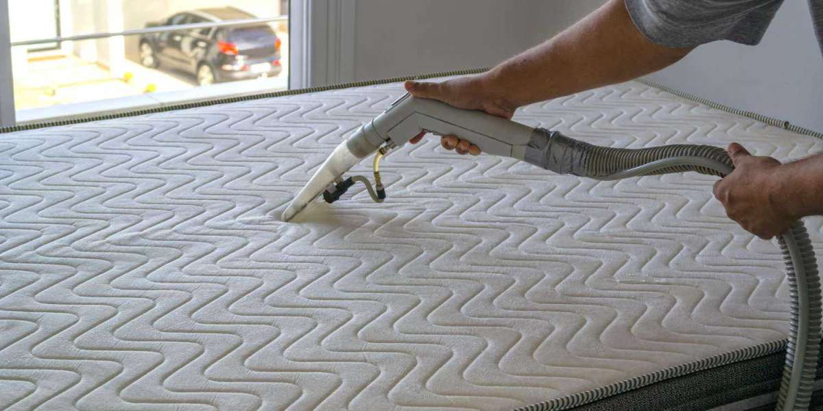 Professional Mattress Cleaning Services from Gold Coast Clean Master