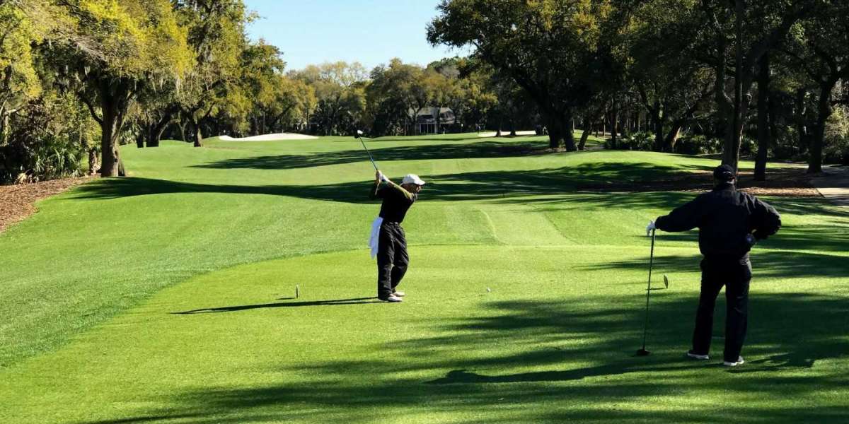The Financial Perks of Corporate Golf Memberships