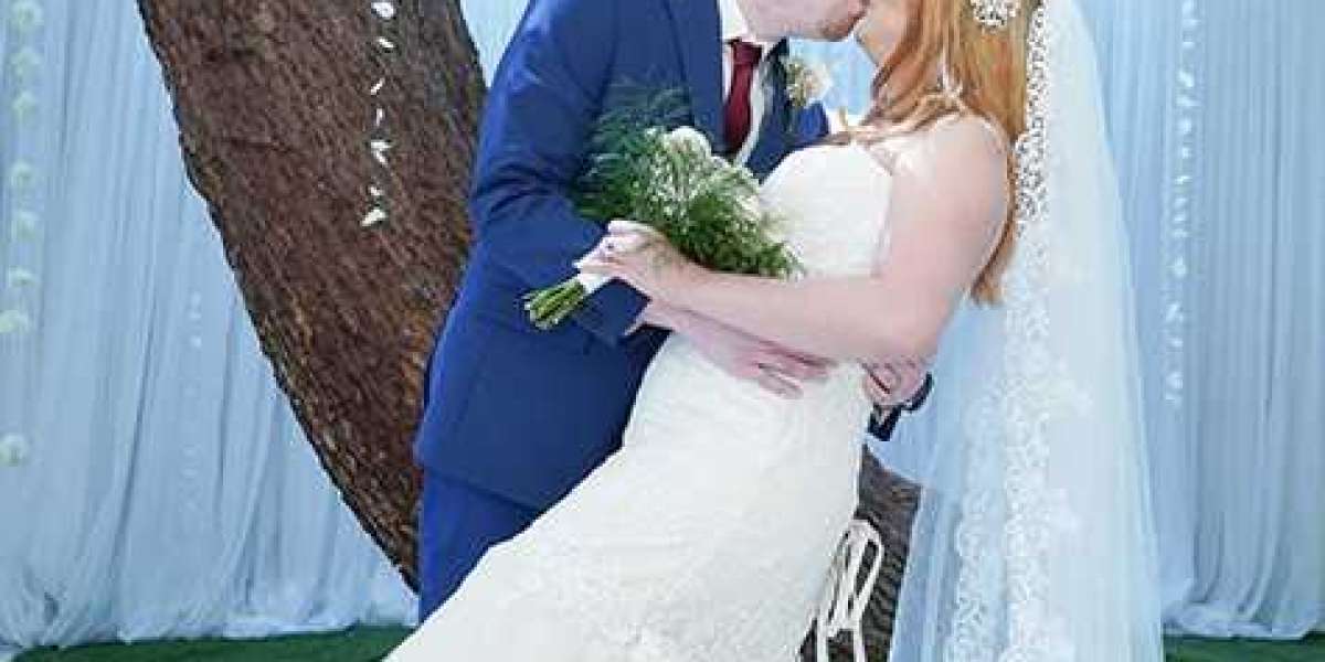Chapel Las Vegas Wedding Trends: What's In