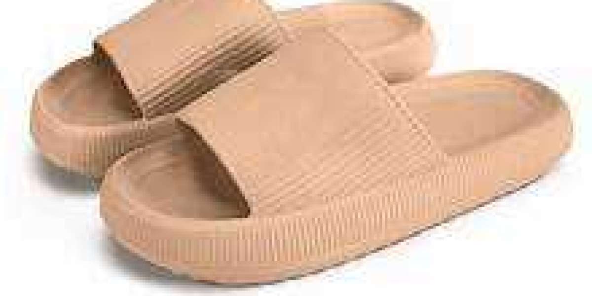 Stylish And Comfortable Slippers For Women