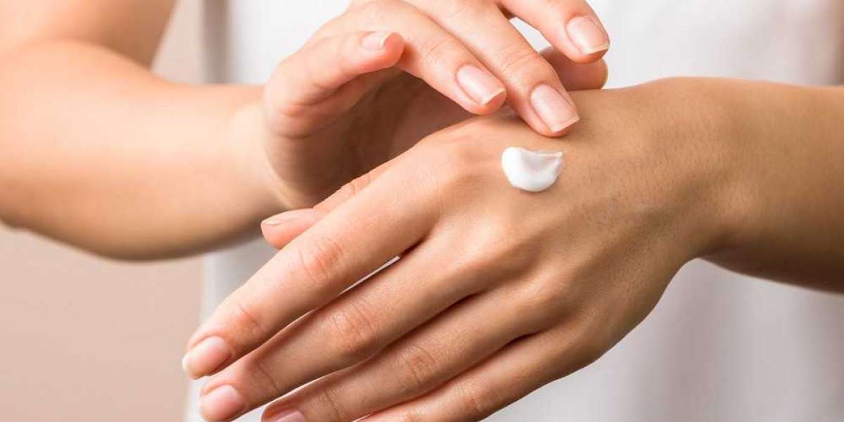 How to Use Hand Cream?