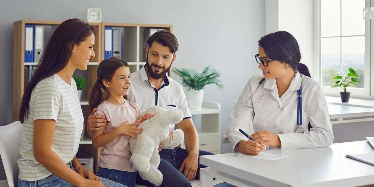Choosing Excellence: Unveiling the Top Advantages of Family Doctors