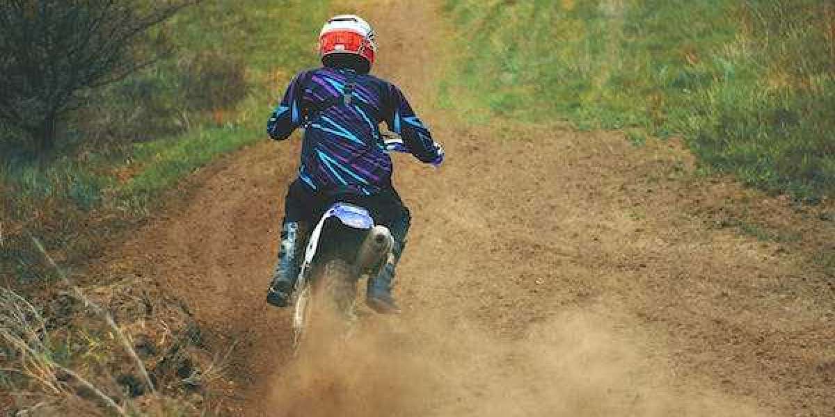 Riding Safely: Exploring 125cc Dirt Bikes and Youth Motorcycle Helmets