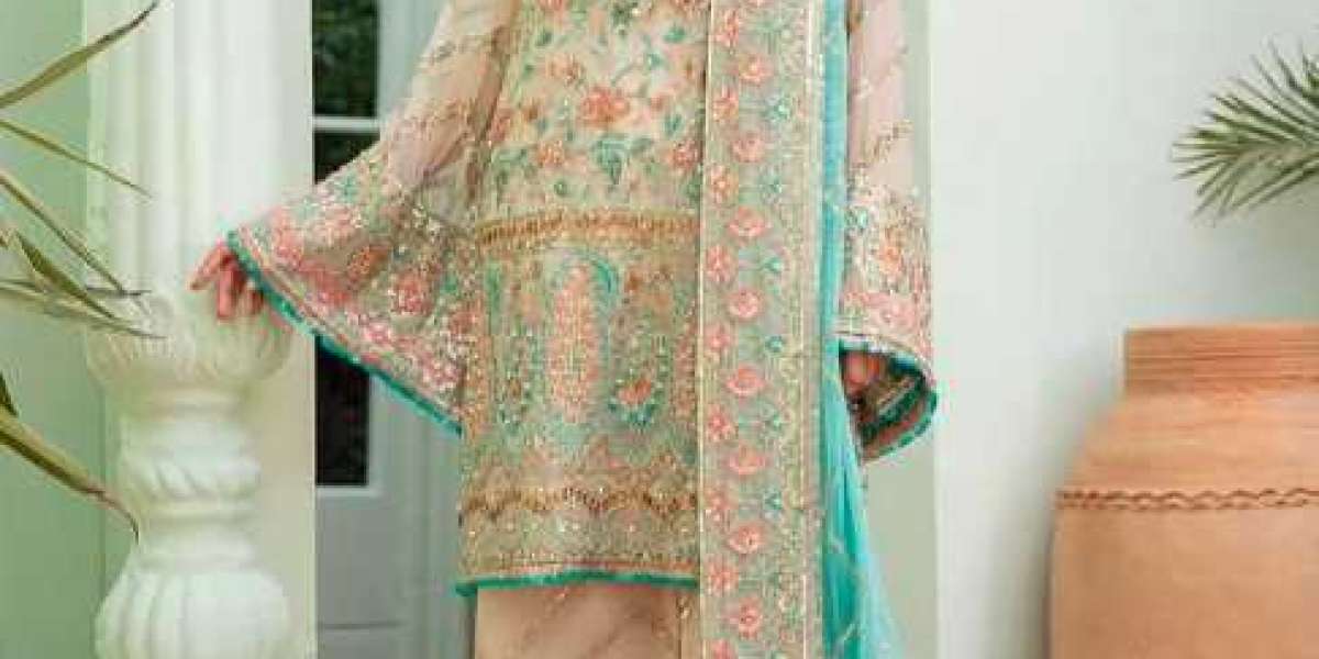 Pakistani Sharara Suit: A Beautiful Ensemble with Rich Tradition