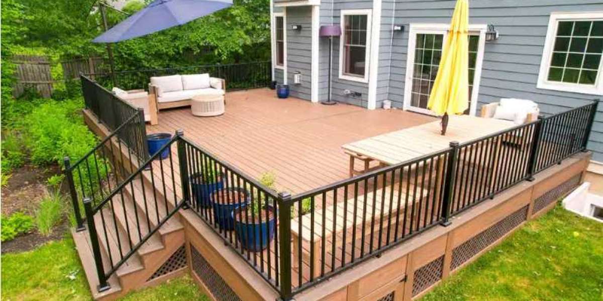 Enhancing Bothell Living: The Best Deck Contractors for Your Outdoor Haven