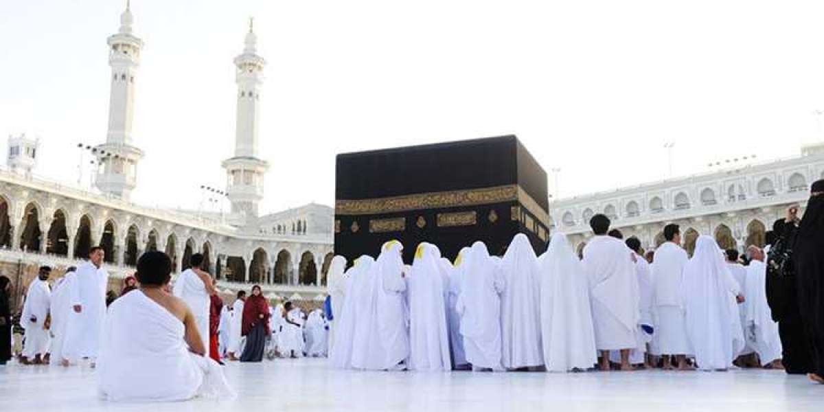 "Planning Your Umrah Journey in 2024: Exploring Umrah Packages for a Spiritual Experience"