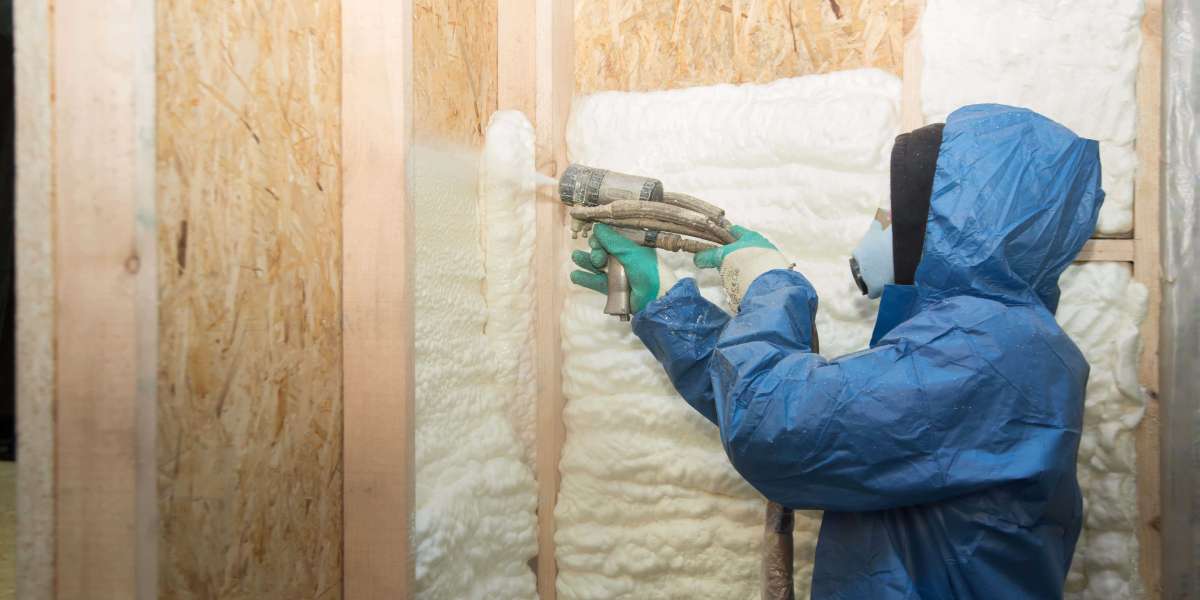 How to Cut Spray Foam Insulation?