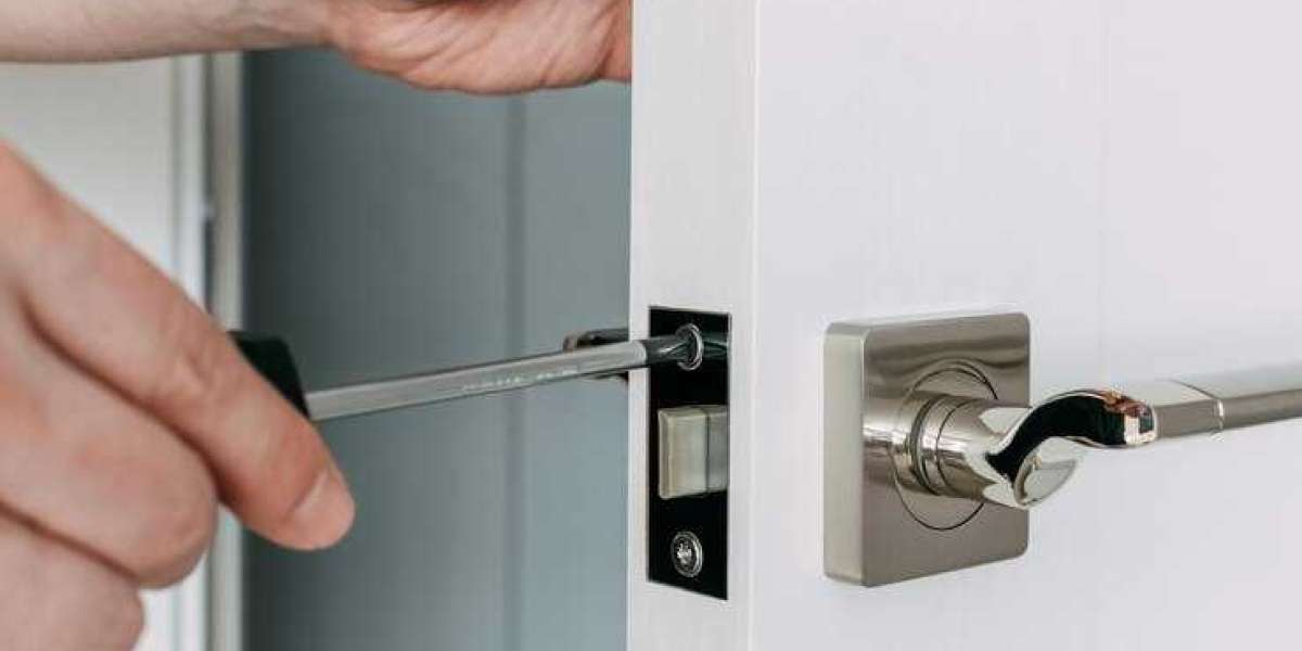 GUARDIANS OF HOME SECURITY: YOUR TRUSTED RESIDENTIAL LOCKSMITH IN DENVER!