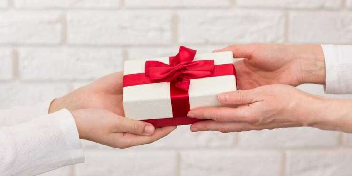 A Guide to Choosing the Perfect Personalized Gift for Any Occasion in Dubai