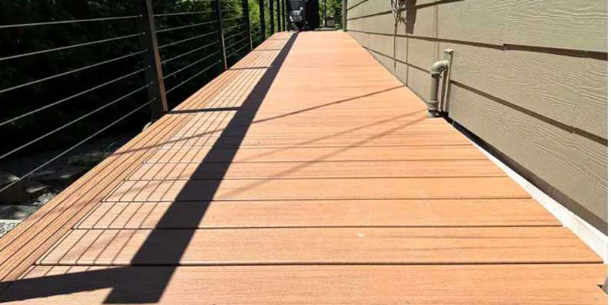 Enhance Your Outdoor Space with Edgewood Deck Contractors
