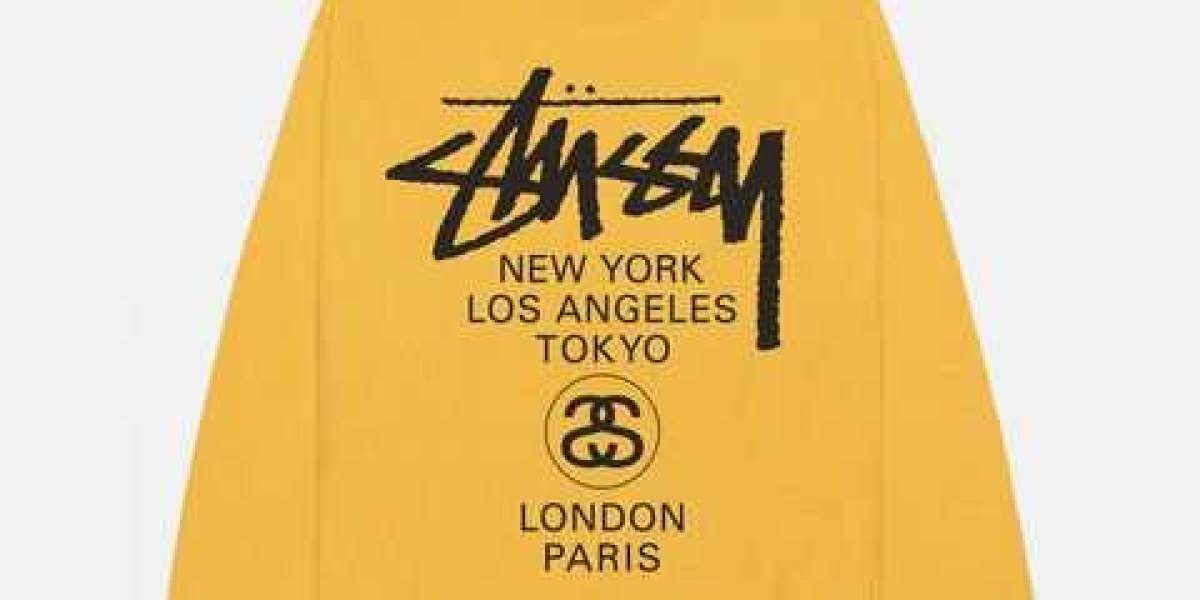 Stüssy's Future Threads: Anticipating the Next Wave in Street Fashion