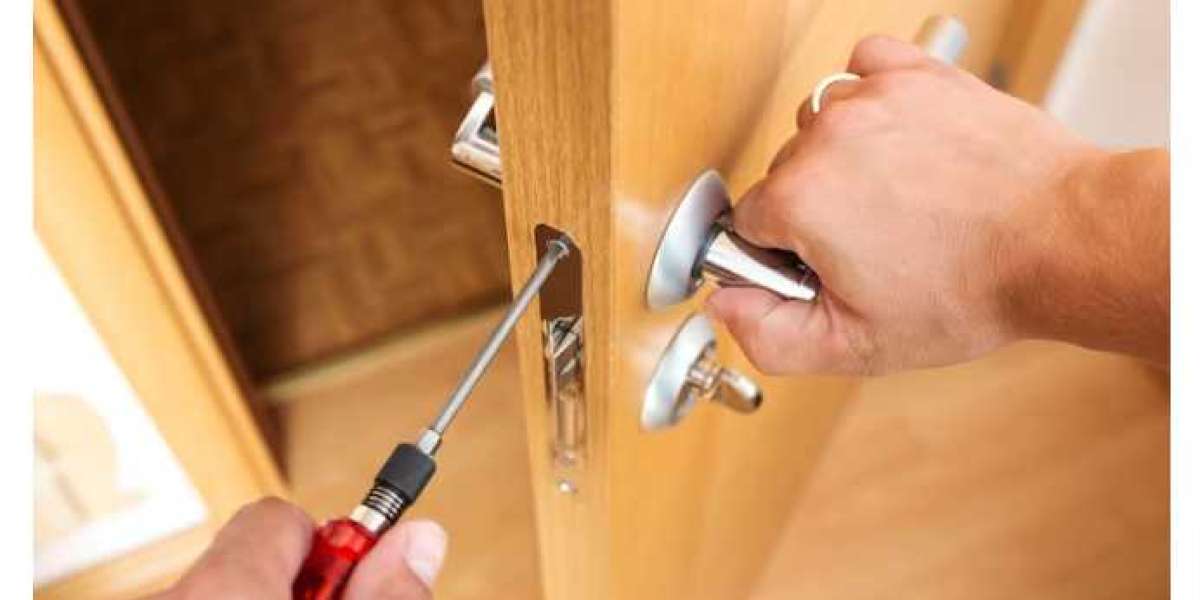 7 Reasons Why You Should Hire a Professional Locksmith in Centennial Colorado