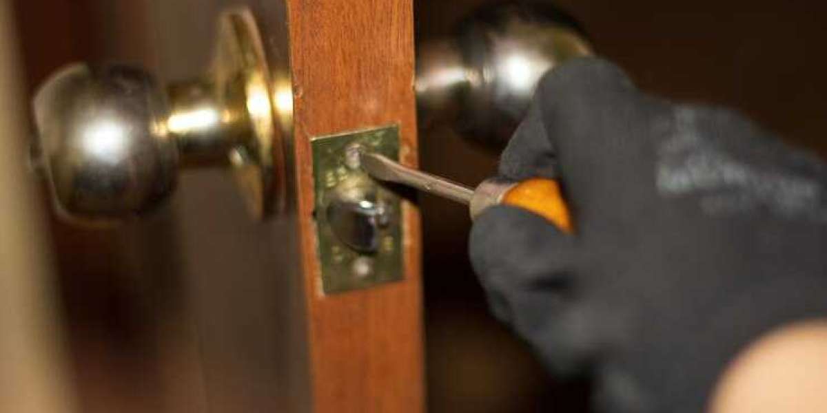 RESTORE YOUR PEACE OF MIND: EXPERT LOCK REPAIR SERVICES IN DENVER!