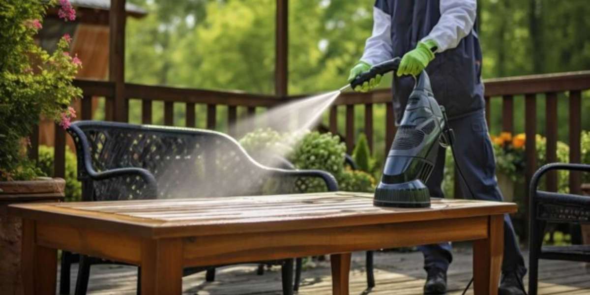 How much does it cost to clean decking?