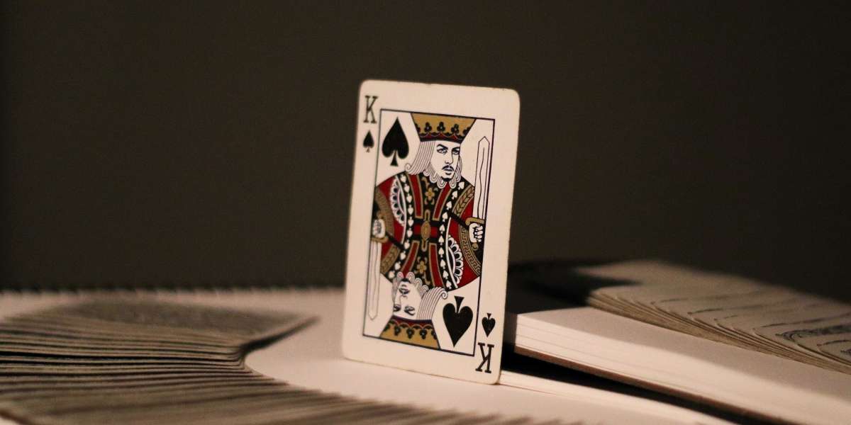 The Satta King Paradox: Navigating Risks and Rewards in the Game of Chance