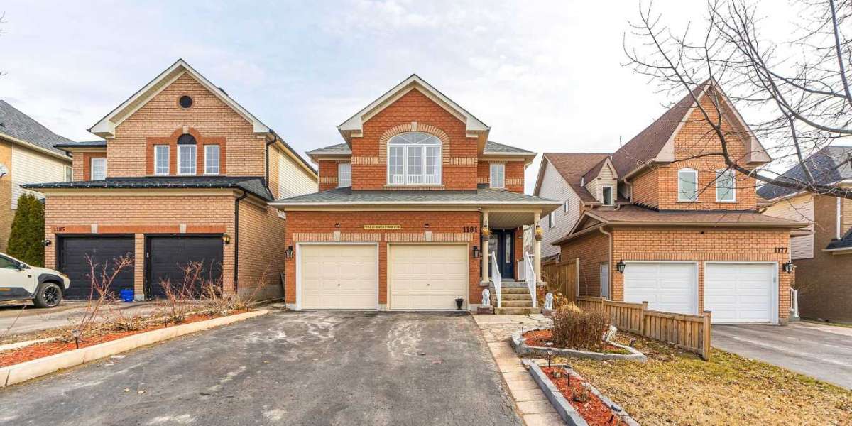 The Best Neighborhoods with Houses for Sale in Oshawa