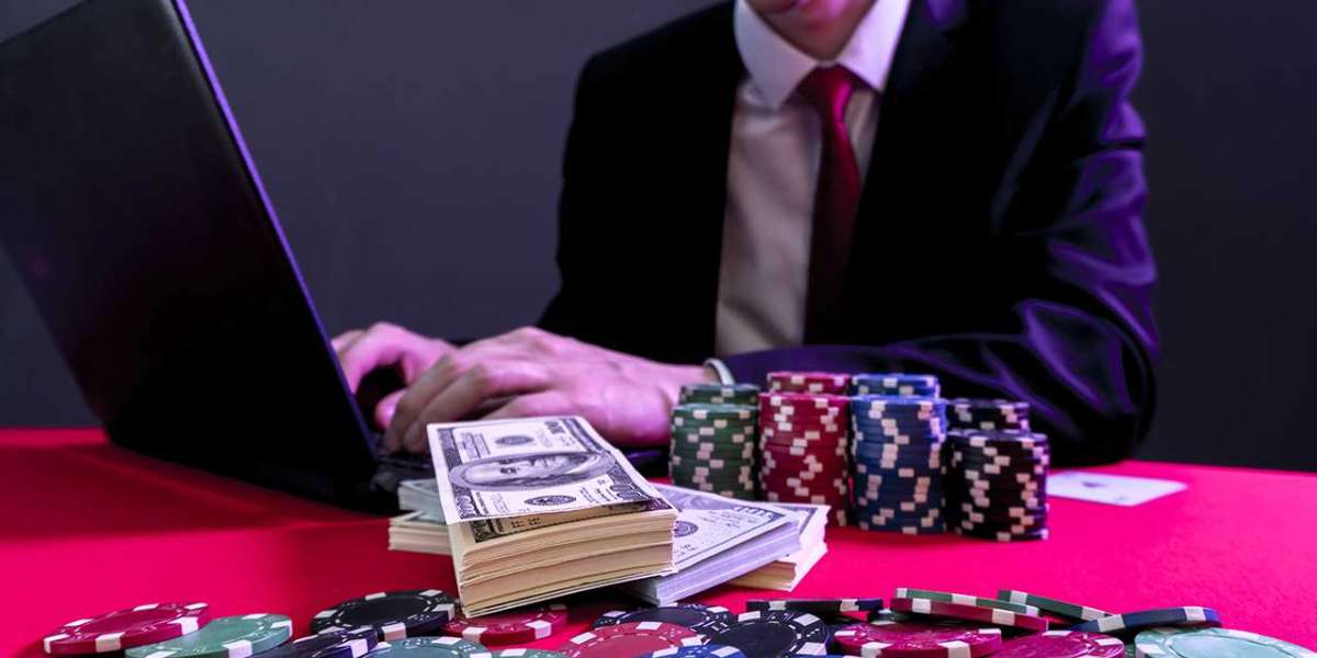The Psychology of Gambling: What Drives People to Gamble?