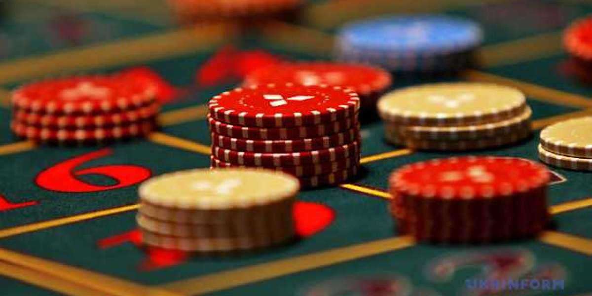 Understanding the Psychology of Gambling