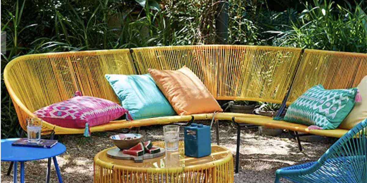 Garden Furniture Dubai Trends for Your Outdoor Oasis