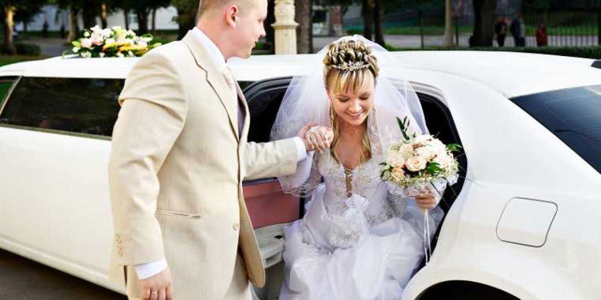 The Ultimate Guide to Wedding Shuttle Services