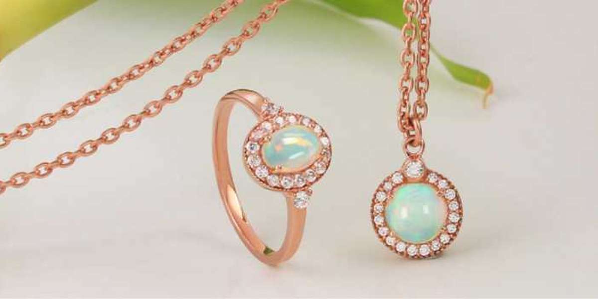 Opal Magic: Transform Your Look with these Mesmerizing Jewelry Ideas