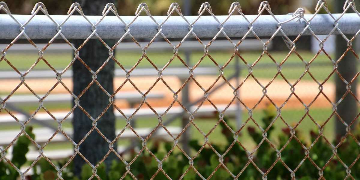 The Versatility and Utility of Chain Link Fences