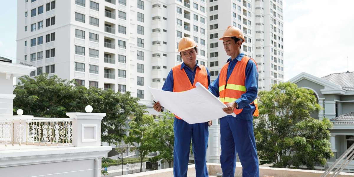 WHAT ARE THE BENEFITS OF HIRING A GENERAL CONTRACTOR?