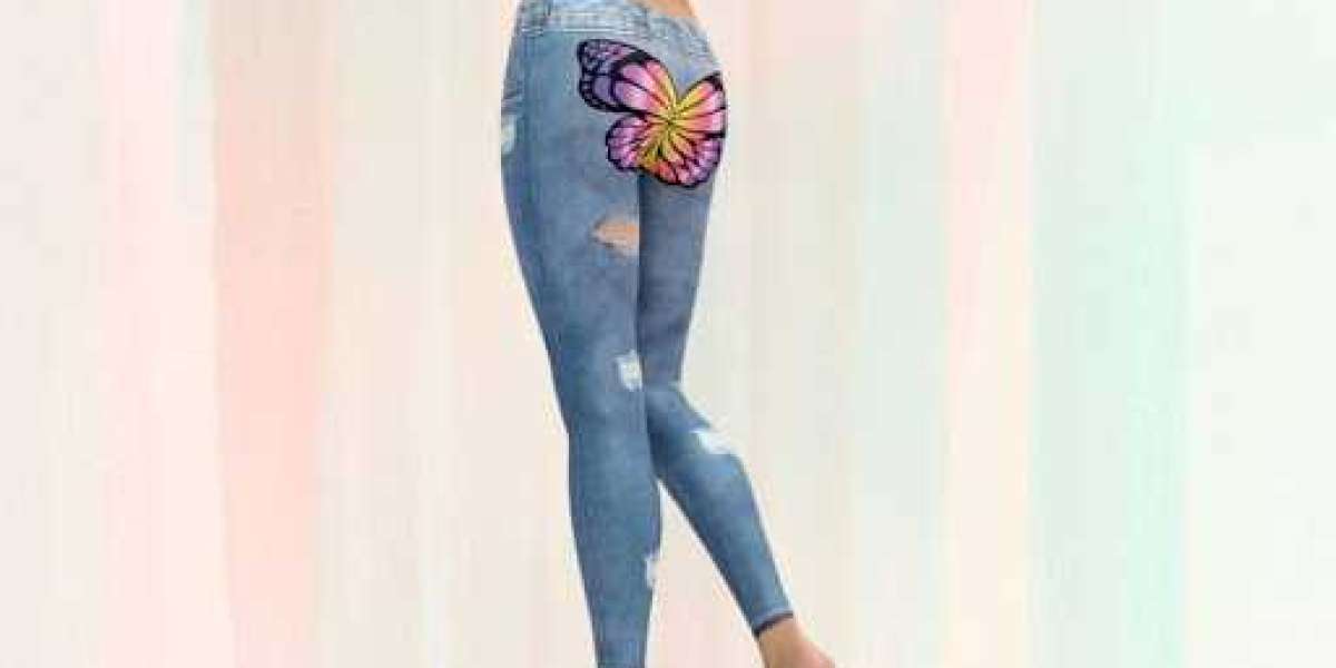 Unveiling the Style and Comfort of Women's Denim Leggings: A Trendy Fusion of Fashion and Function