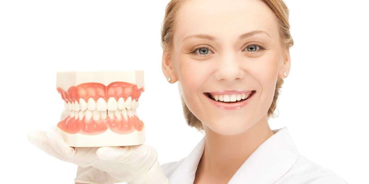 5 Questions to Ask Your Denture Clinic Before Treatment