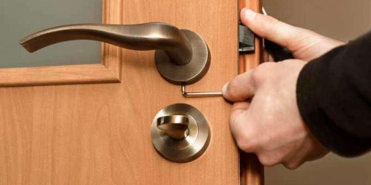 Locked Out? Who to Call for Locksmith Services in Centennial