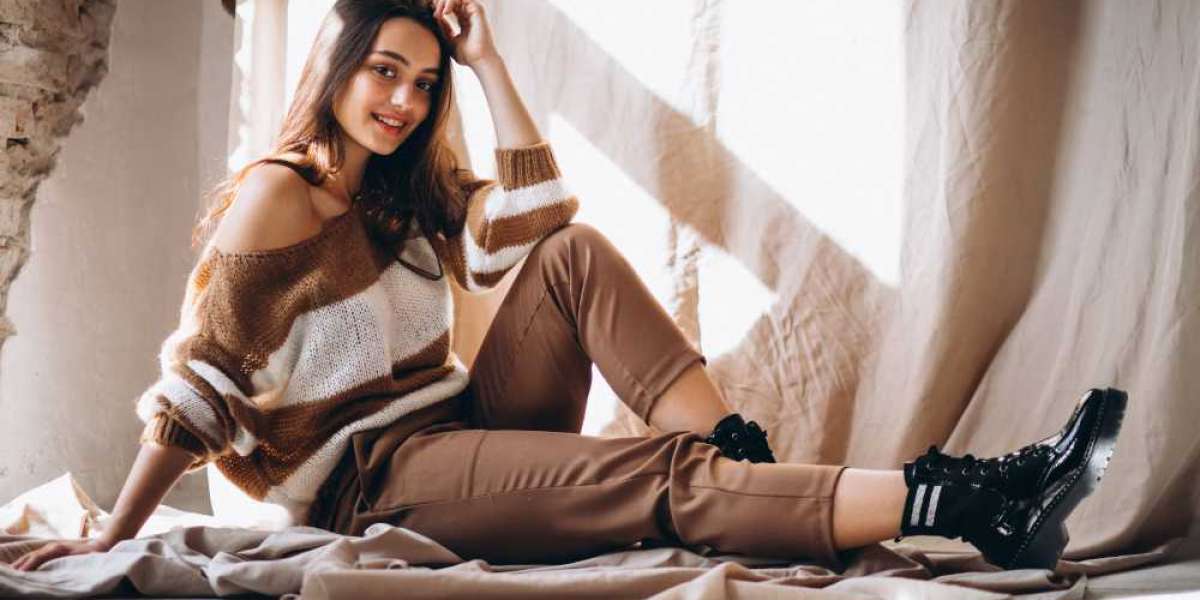 The Ultimate Guide to Comfortable Outfits: Stay Stylish and Cozy All Day