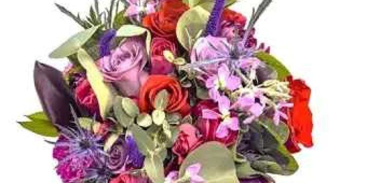 Creating the Perfect Wedding Bouquets and Arrangements: Floral Fantasia