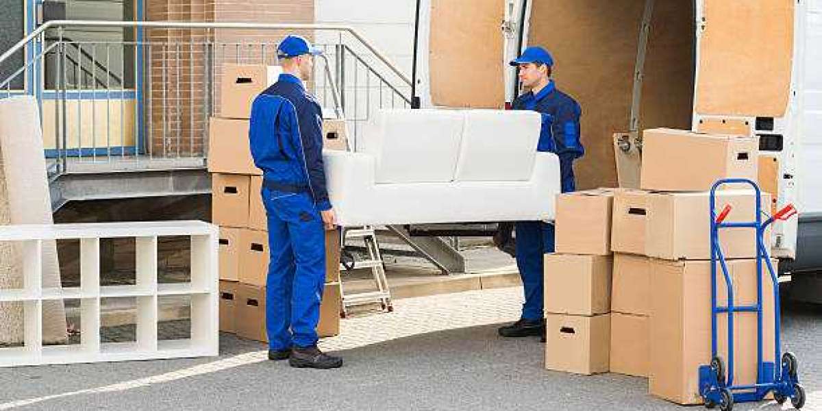 How To Prepare for Movers: 11 Essential Tips