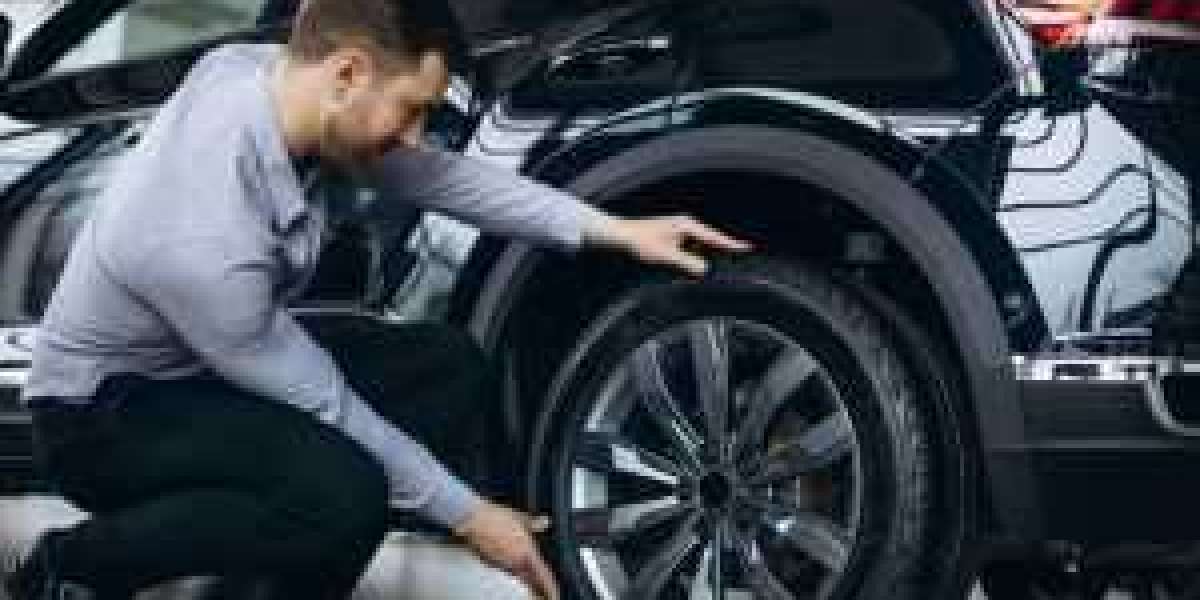 Mobile tyre puncture repair Dubai