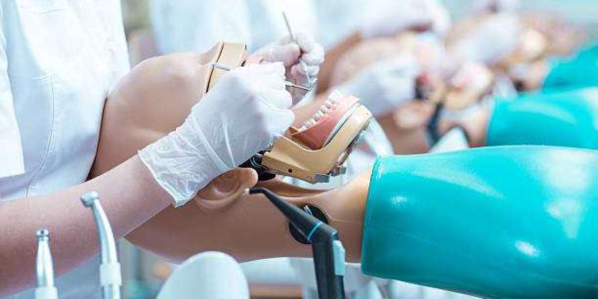 Advanced Dental Implant Techniques: Revolutionizing Dental Education