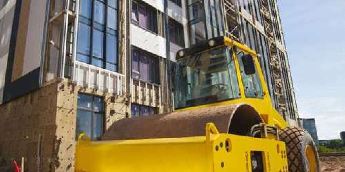Choosing the Right Construction Equipment Supplier in Dubai for Your Business