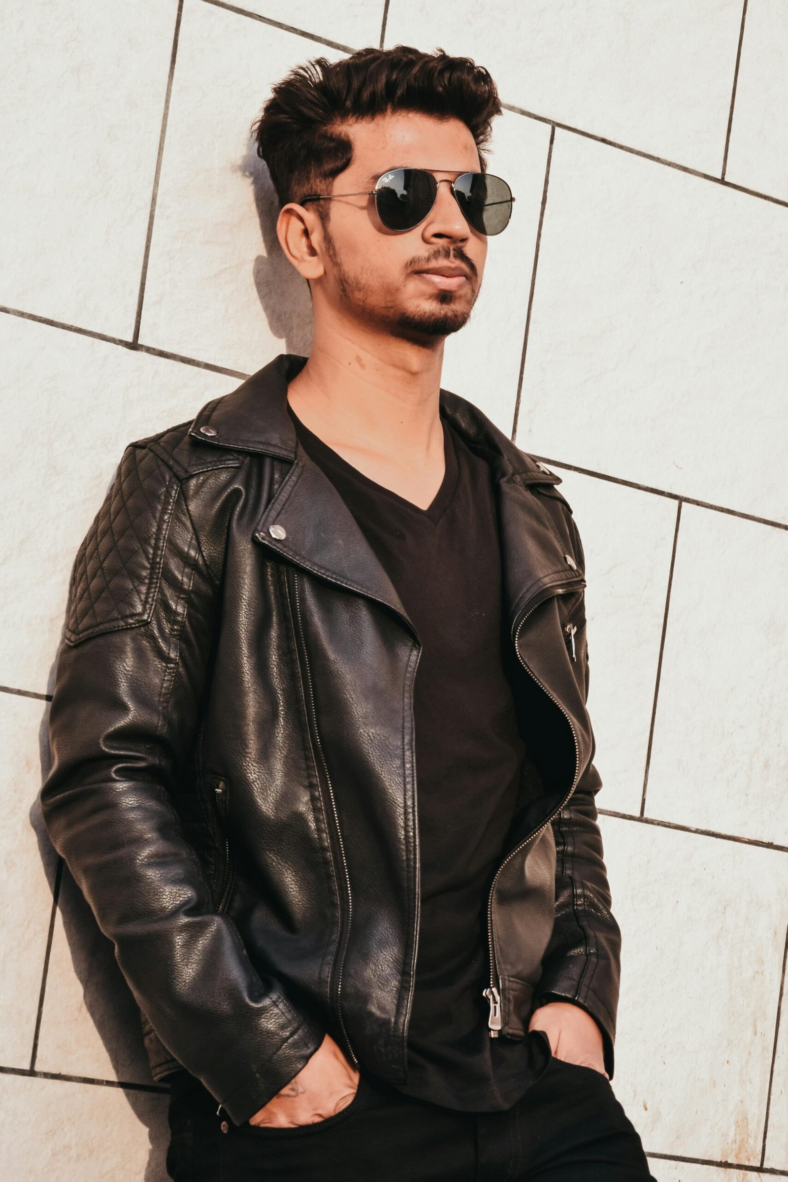 How Do I Know if a Mens Leather Shirt Fits Properly - blogrism.com