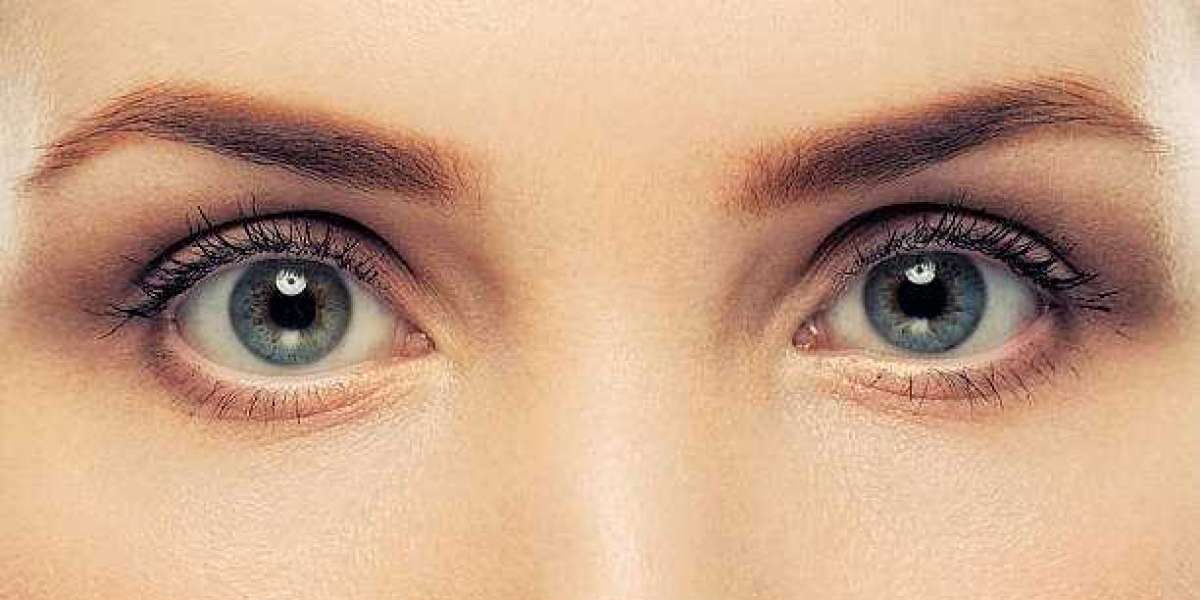 Illuminate Your Beauty: Eyebrow Lift in Riyadh