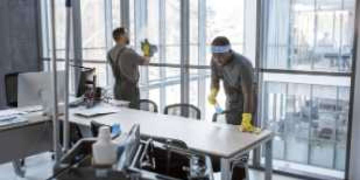 How Professional Deep Cleaning Services Improve Workplace Hygiene