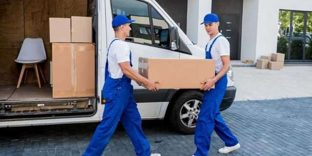 Ultimate Guide: How Much to Tip Movers NYC: Dos and Don'ts