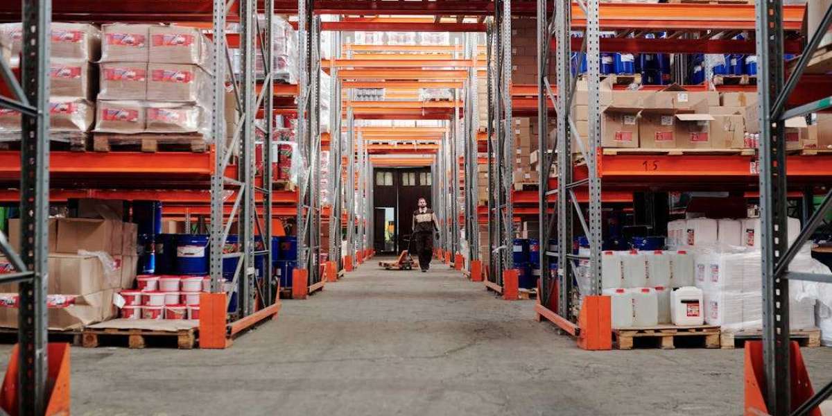 Unlocking the Potential of Storage Services in Dubai