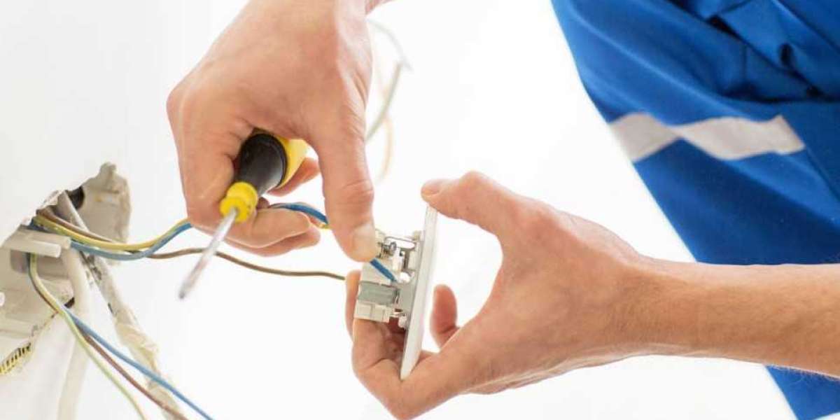 The Ultimate Guide to Finding the Best Electricians for Your Home