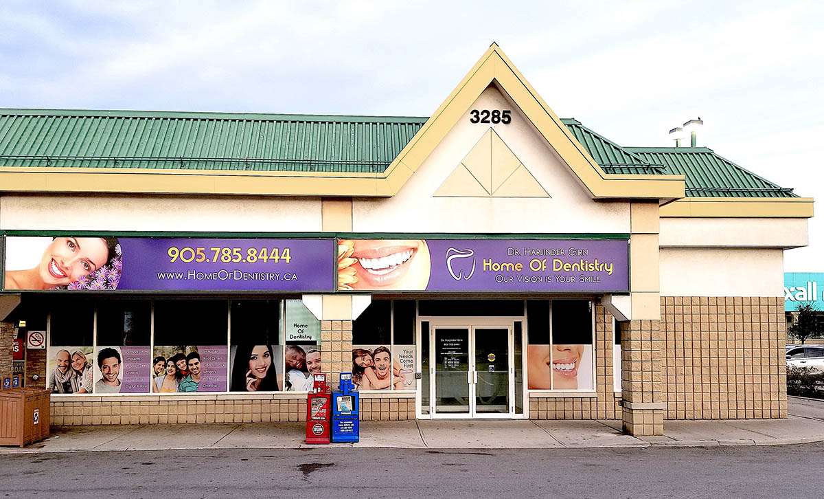 Invisalign Dentist in Mississauga, Oakville, Brampton, Milton